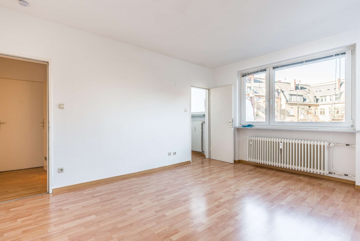 NEW  SANIERTE WOHNUNG IN DER DOTZHEIMER-AVENUE !