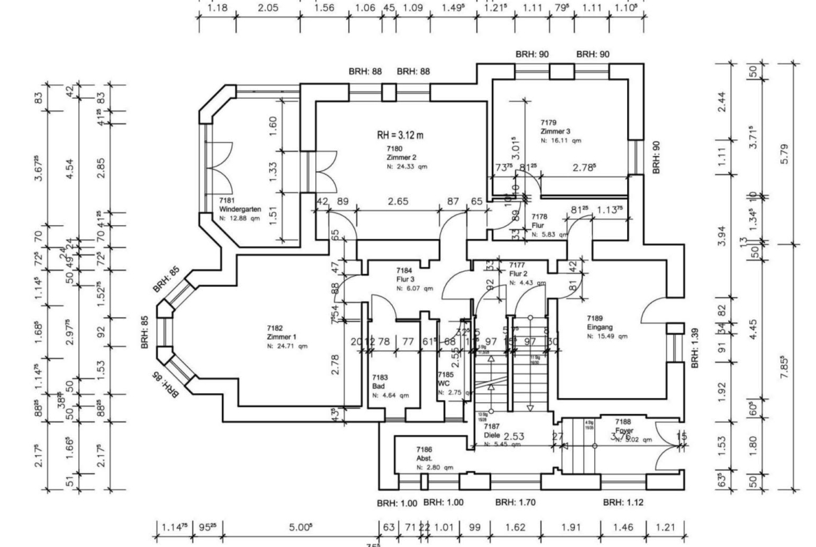 WOW ALTBAU  DIREKT AM KURPARK DAS EIGENE BÜROHAUS!