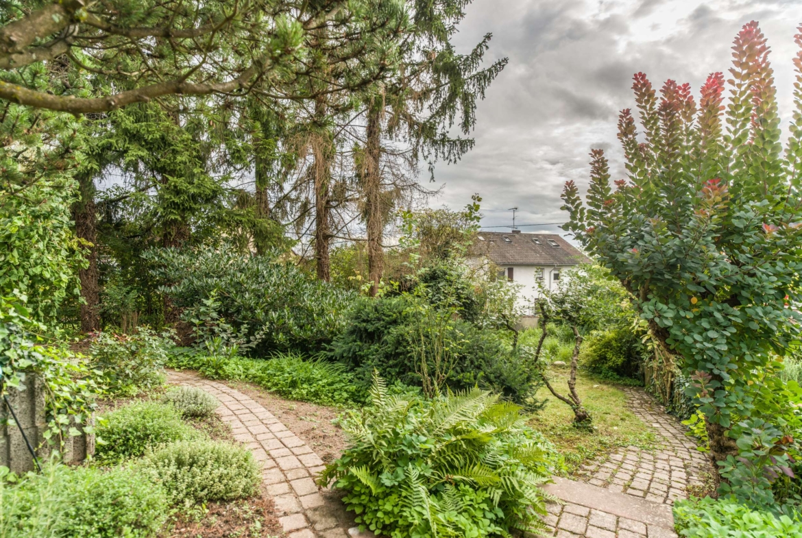 WOW  MEHRFAMILIENHAUS MIT 5 WOHNEINHEITEN !