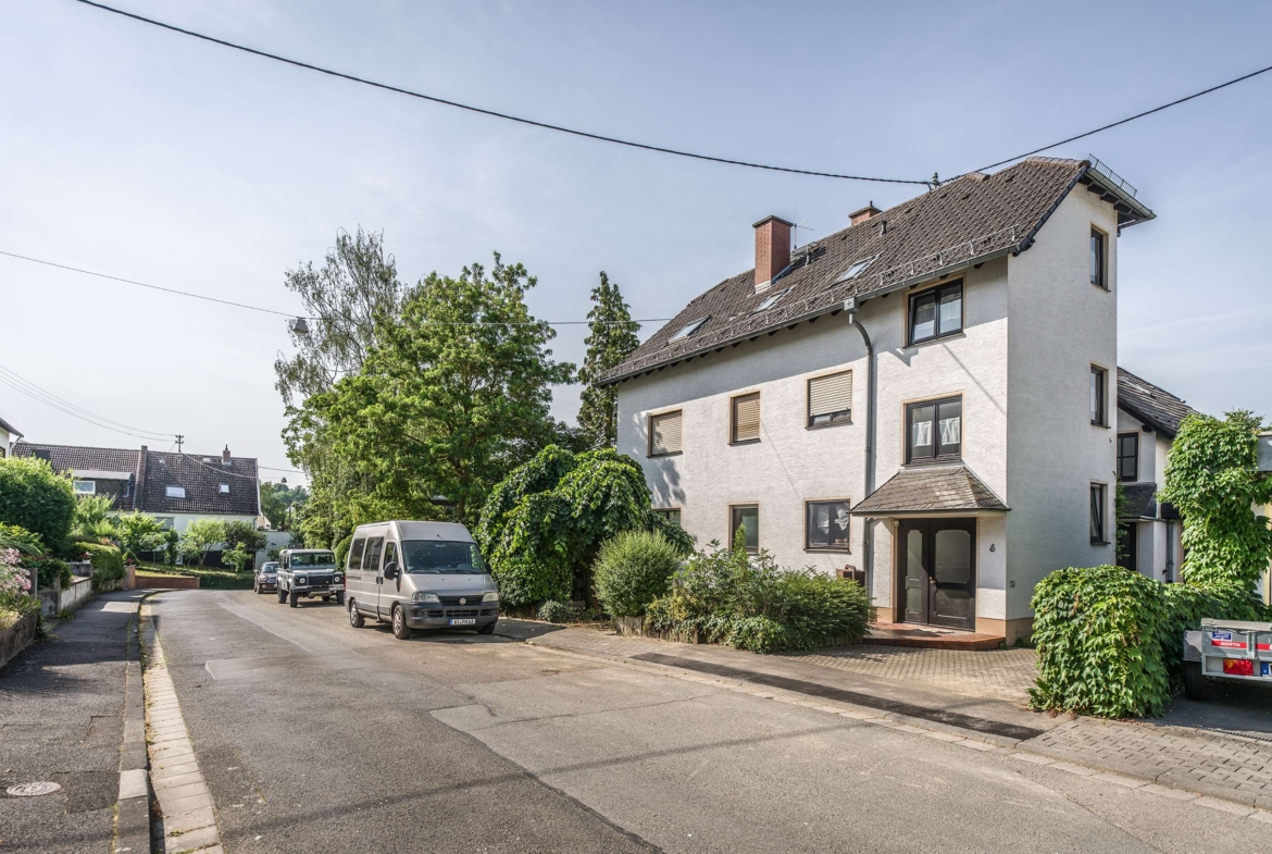 WOW  MEHRFAMILIENHAUS MIT 5 WOHNEINHEITEN !