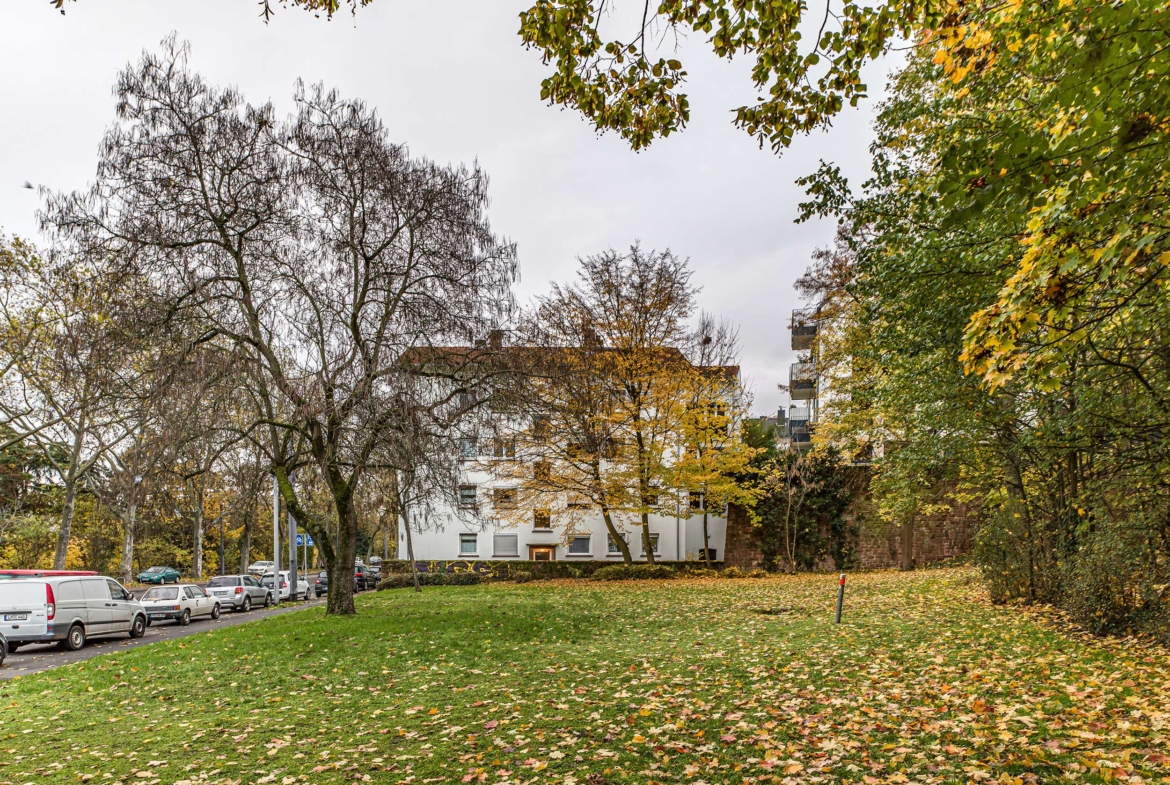 DIE WOHNUNG MIT SCHNITT!