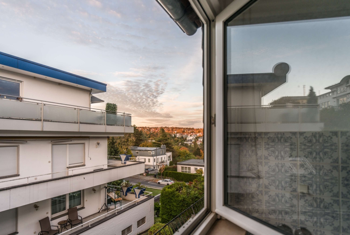 IN DER RICHARD-WAGNER-STRAßE IHRE NEUE WOHNUNG !