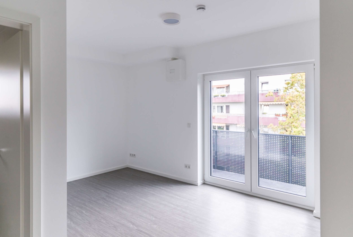 NEU  KLEIN ABER FEIN! TOP AUSSTATTUNG UND BALKON! DIREKT AN DER FH IM NEUBAU! !