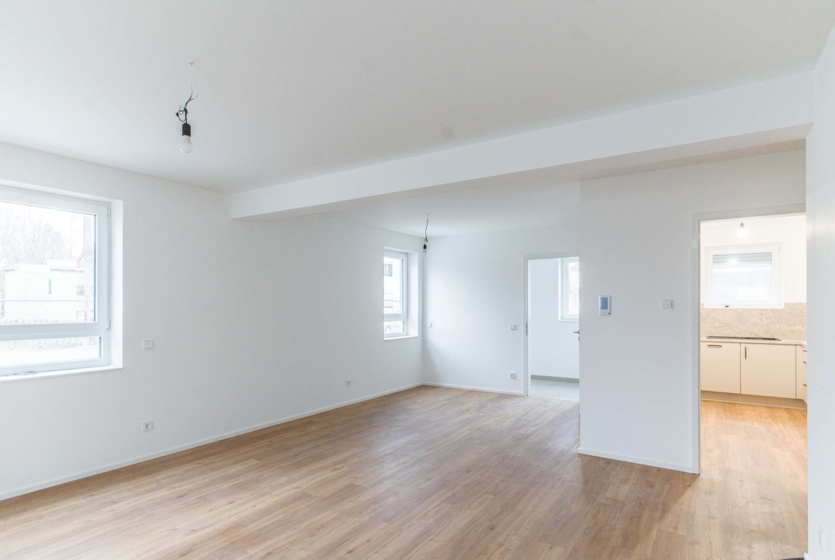 *NEU* NEUBAU-MAISONETTE MIT AUFZUG IN DER WOHNUNG,  EBK & STELLPLÄTZEN !