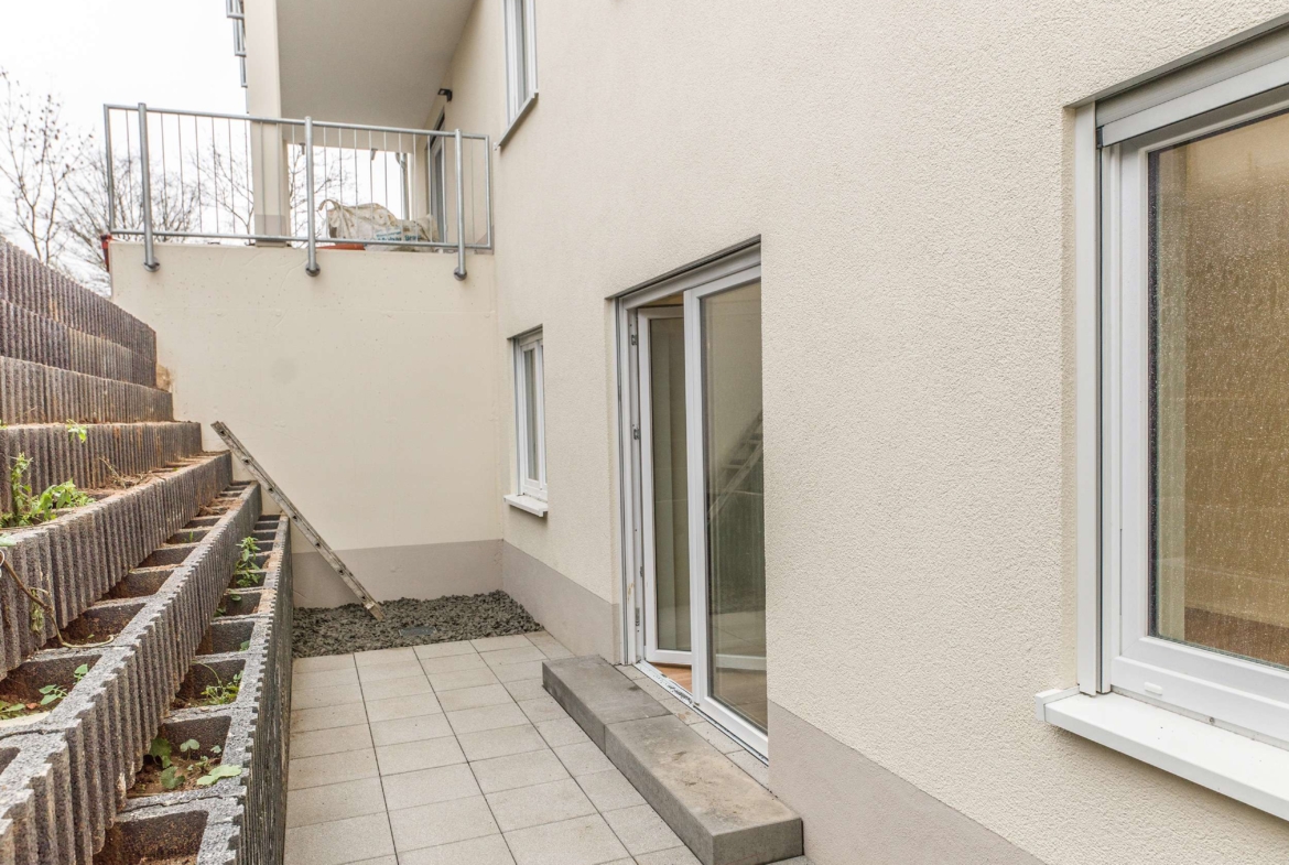 *NEU* NEUBAU-MAISONETTE MIT AUFZUG IN DER WOHNUNG,  EBK & STELLPLÄTZEN !