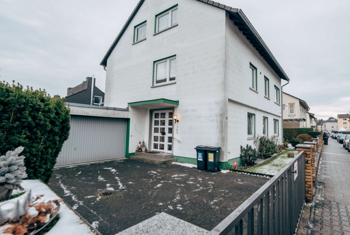 NEW  ! SANIERTE STUDENTENWOHNUNG IN WIESBADEN BIERSTADT !