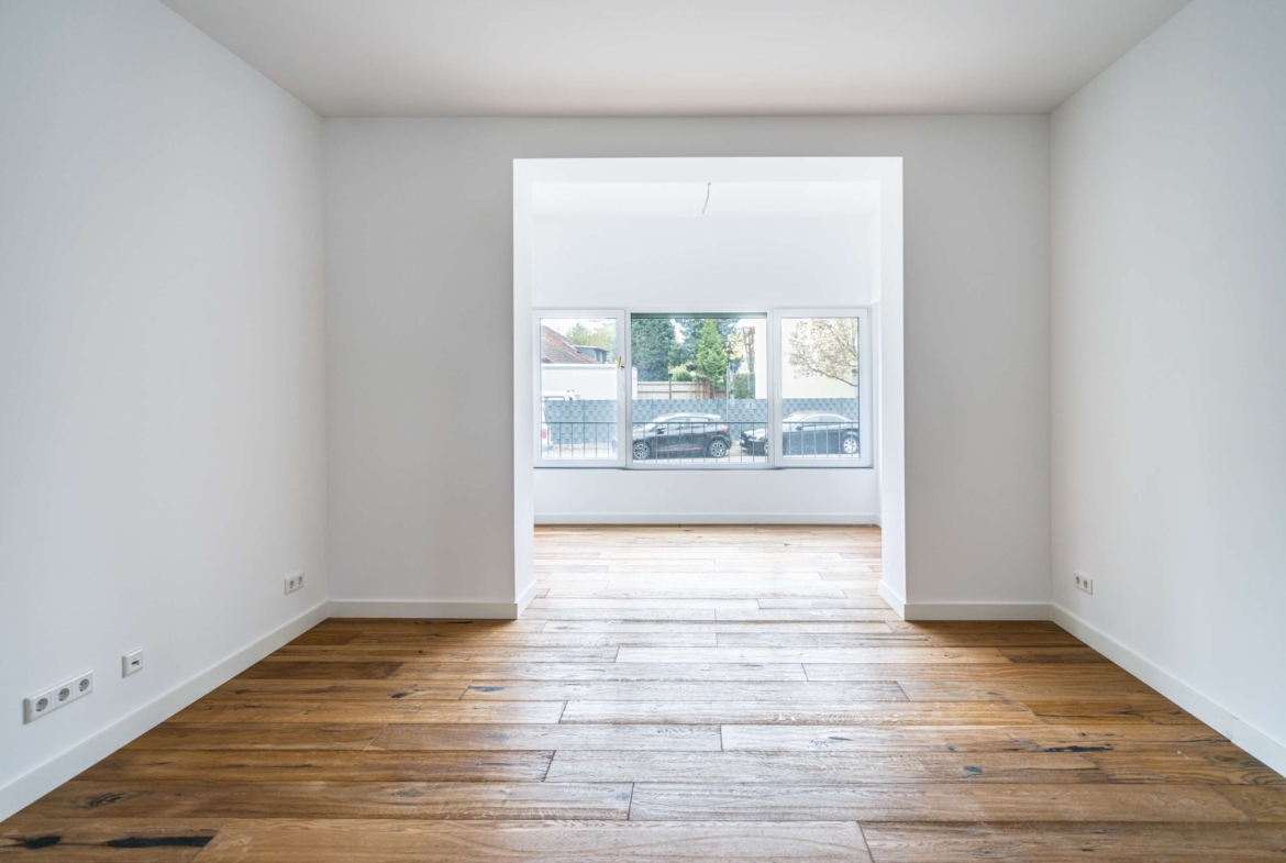 WOW ERSTBEZUG IN STILVOLLEM, NEU SANIERTEN  ZUHAUSE - IHR TRAUMHAUS WARTET AUF SIE !