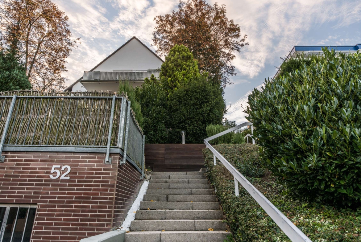 IN DER RICHARD-WAGNER-STRAßE IHRE NEUE WOHNUNG INKL. GARAGE !